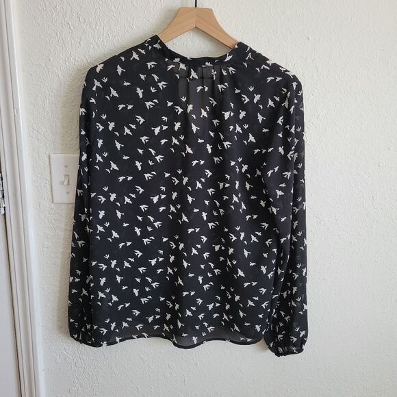F21 Sheer Bird Print Blouse Size Large - Picture 3 of 5